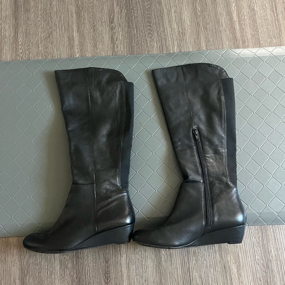 Jessica Simpson Black Boots